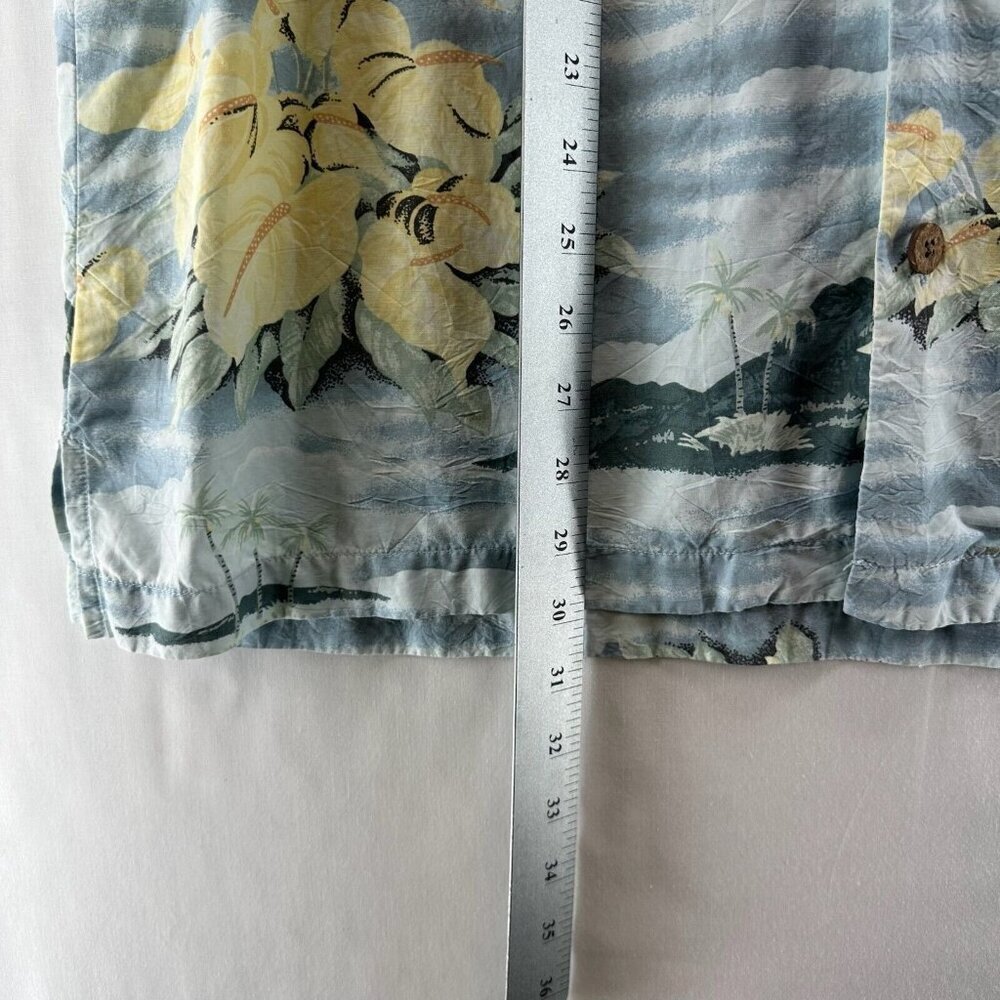 Tommy Bahama Hawaiian Shirt Mens Sz L Island Tropical Camp Button Down Blue VTG - Picture 10 of 10